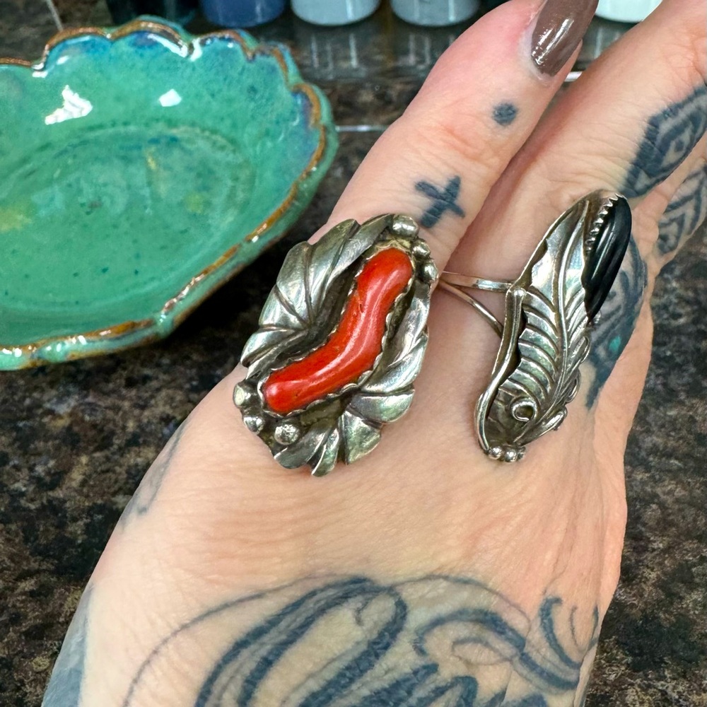 Beautiful coral and sterling vintage ring